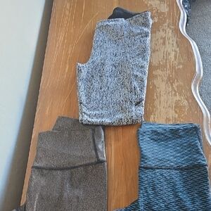 Lululemon Stylish Leggings Set in Brown, Blk And Wht and Blue